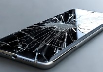 OPPO手机怎么突然爆机？是电池问题还是使用不当？