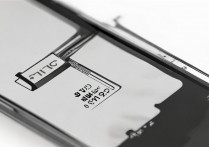 vivo x5手机怎么装SIM卡和内存卡？步骤详解