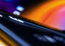 红米K50屏幕是OLED材质吗？实际使用体验如何？