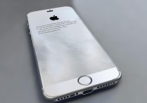 苹果6手机死机屏幕不动了怎么办啊？