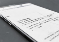 三星7010怎么截屏？三星手机截屏快捷键是什么