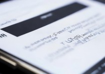 三星a8屏幕上的简报怎么找出来，三星a8手机简报功能在哪里设置