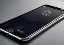 苹果手机屏不亮了但有声音怎么回事，屏幕黑屏有声音怎么办