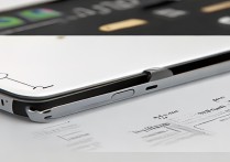 华为畅享7如何安全打开后盖不损坏手机？