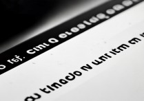 苹果屏幕突然变黑白是什么原因导致的？