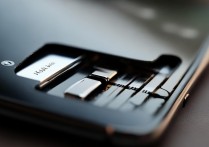 苹果6卡槽怎么装不进去？卡针插了没反应怎么办？