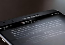 华为Mate8关机充电时能边充边用吗？