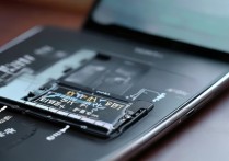 华为荣耀5x双卡怎么安装第二张卡？