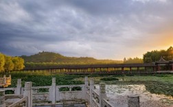 西和晚霞湖景区