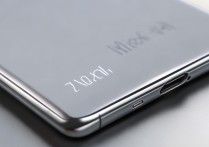 小米mix4有耳机孔吗？接口位置在哪？