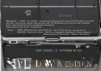 三星w2016电池怎么更换？三星w2016折叠屏手机电池更换方法和注意事项