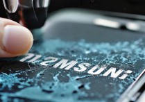 三星W2016掉漆怎么修理？自己能处理吗？