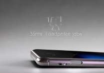 索尼Xperia 1 III有3.5mm耳机孔和双扬声器吗？