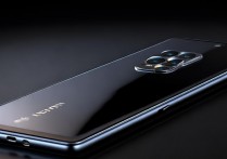 小米13科技纳米皮机型耐用吗？日常使用会老化吗？