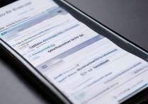 苹果手机怎么合并照片？iphone 手机开启镜像反转方法是什么？