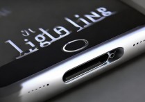 苹果7lightning怎么用，苹果7充电接口正确使用方法