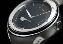 华为watch3pro表盘是什么材质的？耐用吗？