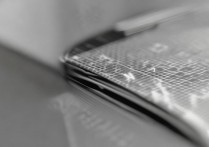 三星9100屏幕黑白了怎么回事