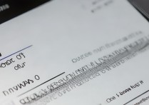 三星手机怎么关闭手电筒？长按电源键没用怎么办？