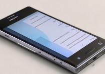 三星手机屏幕出现小耳朵是怎么回事？三星手机小耳朵怎么关闭