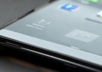 华为P6主屏幕怎么设置壁纸与布局？