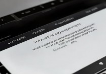 苹果屏幕突然变黑白，是哪里出问题了？