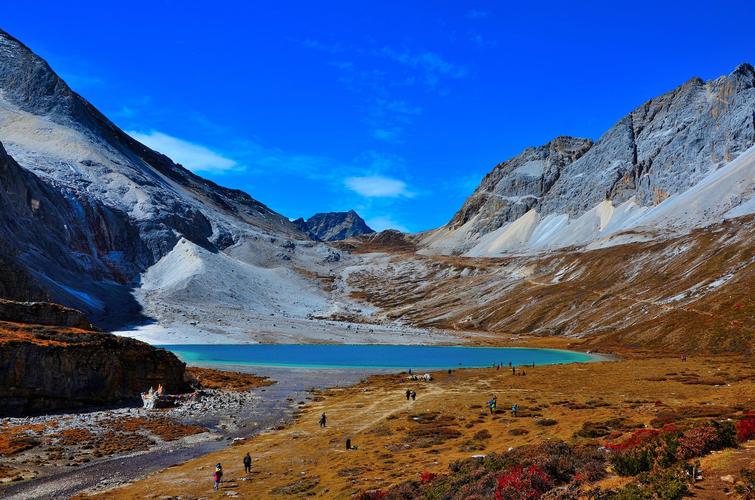 现在去哪里旅游较好-图1