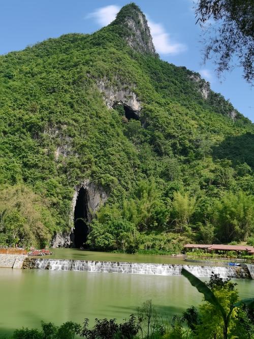 文山的风景区-图1