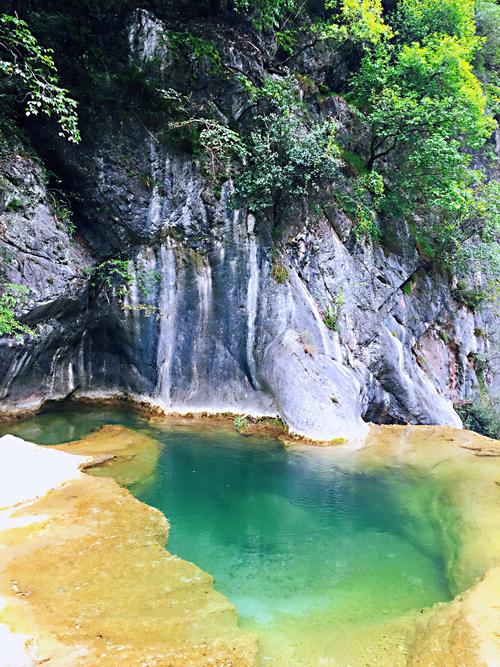 郧阳虎啸滩风景区-图1