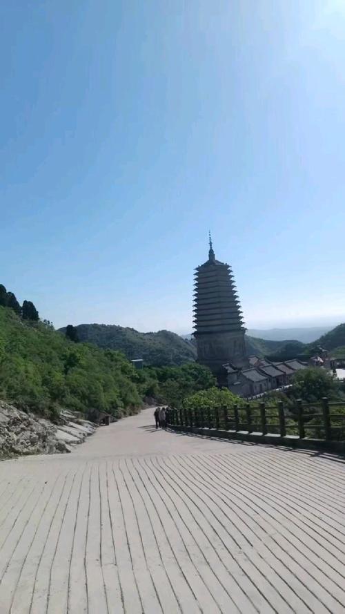 辽宁朝阳附近风景区-图1