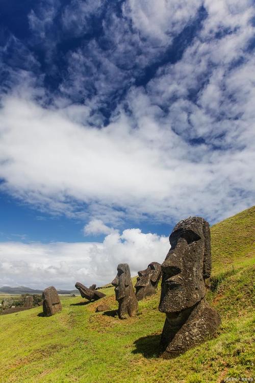 喀纳斯草原石人风景区-图2