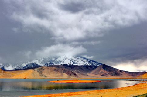 新疆白沙湖风景区天气-图1