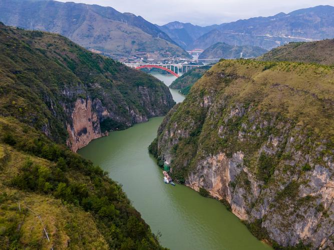 柳州龙门峡谷风景区-图1