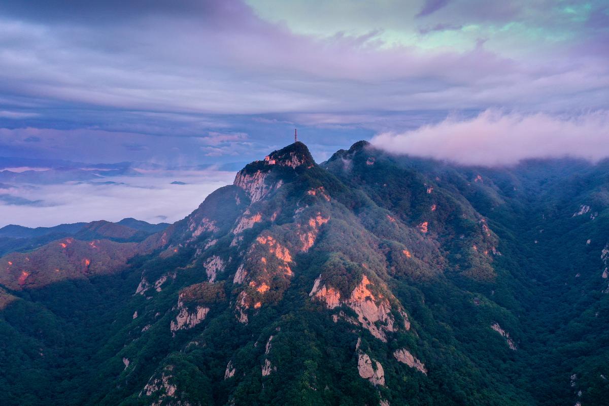 信阳鸡公山风景区-图1