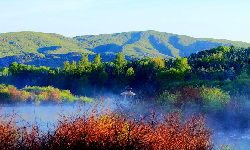 宁武天池山风景区-图1