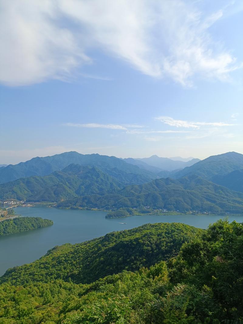 屋脊山风景区-图2