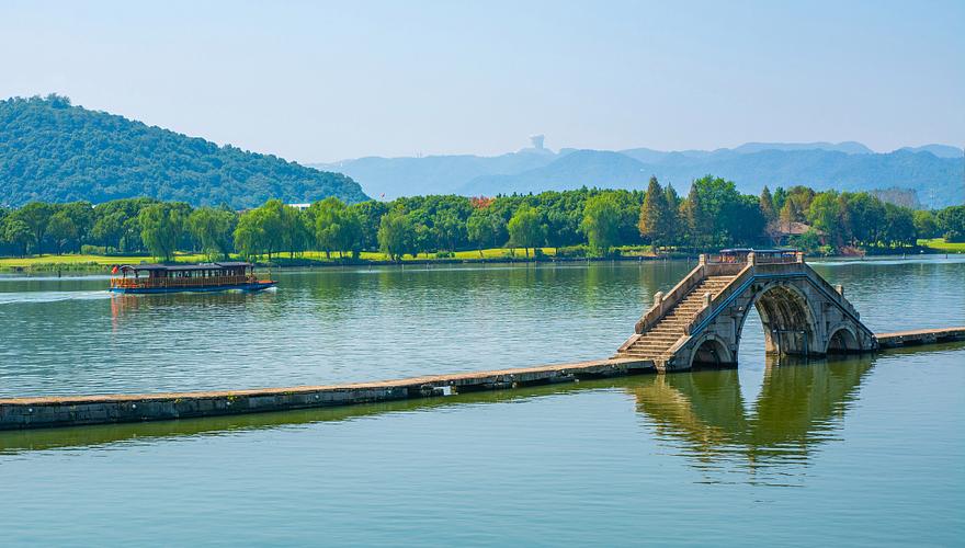 绍兴鉴湖风景区-图1