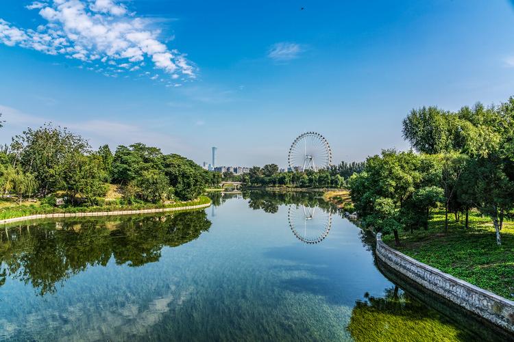 龙潭湖自然风景区-图1