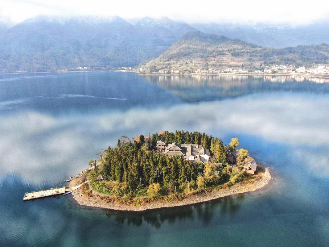 雷波县马湖风景区-图1