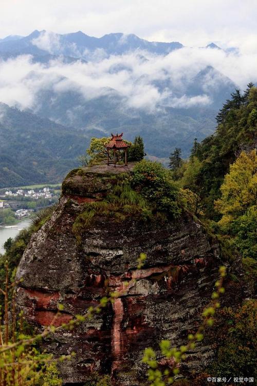 凯里香炉山风景区-图1