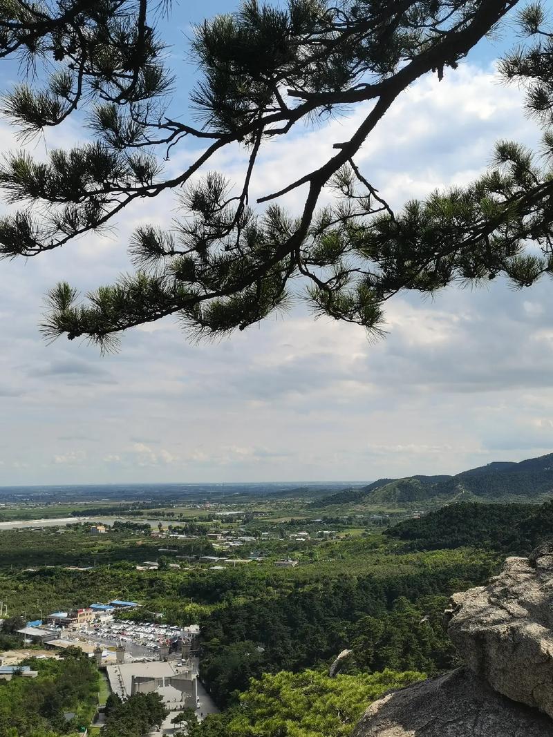 北镇吕山风景区-图1