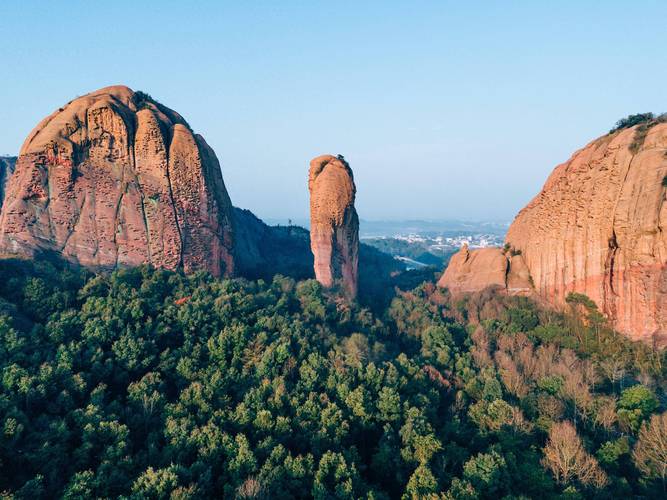 弋阳龟峰山风景区图片-图1