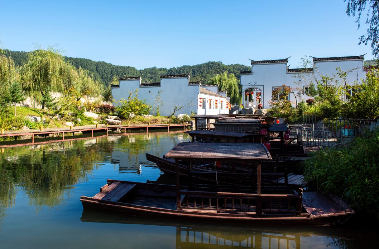 岫岩水巷风景区-图1