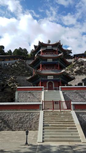 香山寺旅游风景区-图1