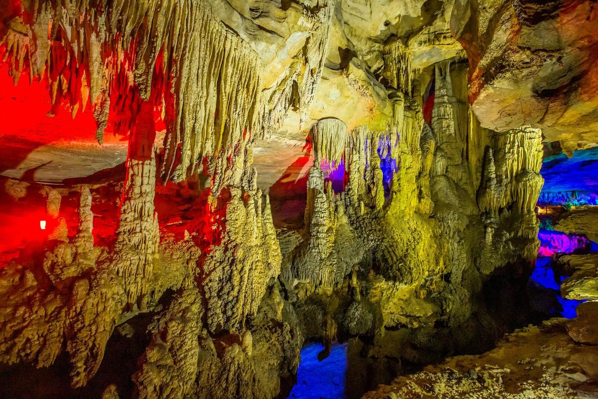 贵州十二背后旅游风景区-图3