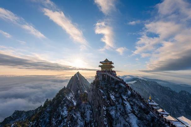 洛南老君山风景区-图1