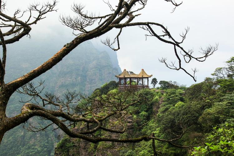 广西莲花山风景区-图2