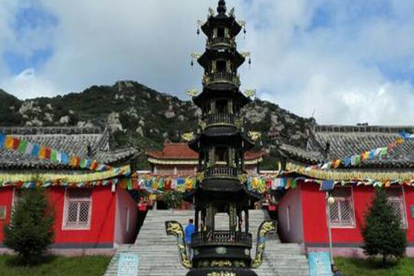 宝力根寺风景区简介-图3