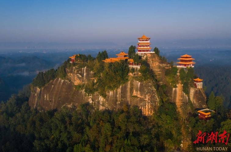 湘西龙山风景区-图3