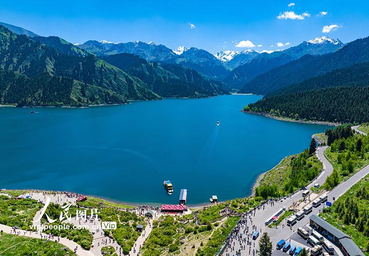 新疆天池风景区-图1